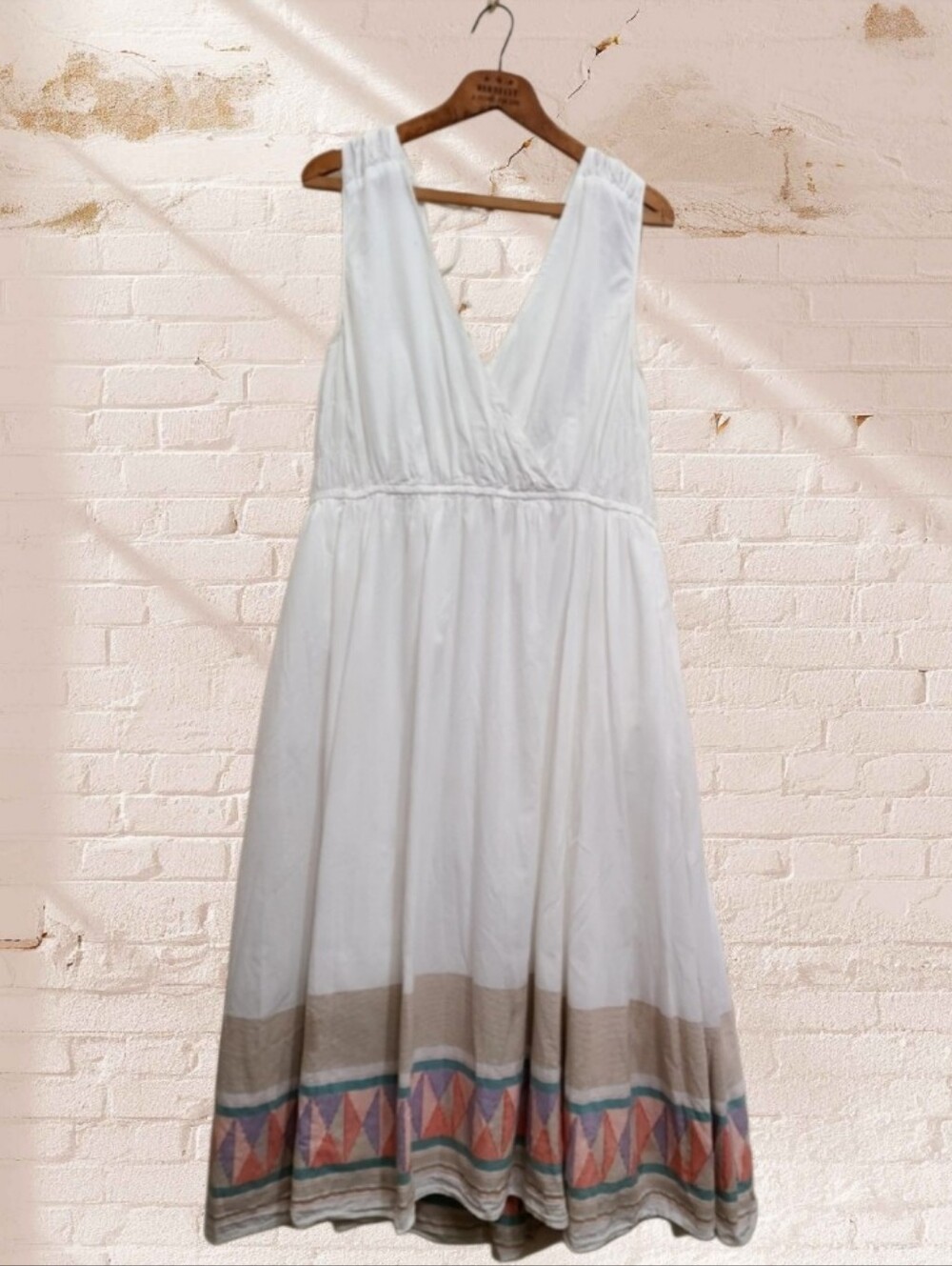 Free People Sleeveless V-Neck Boho Midi Dress in Ivory with Southwest Border M - Picture 2 of 3
